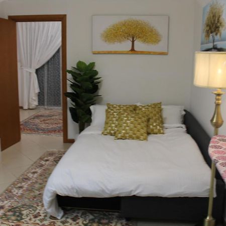 Newly Furnished Cozy 1 Bedroom Apartment Close To Jbr Beach And Metro Dubai Esterno foto