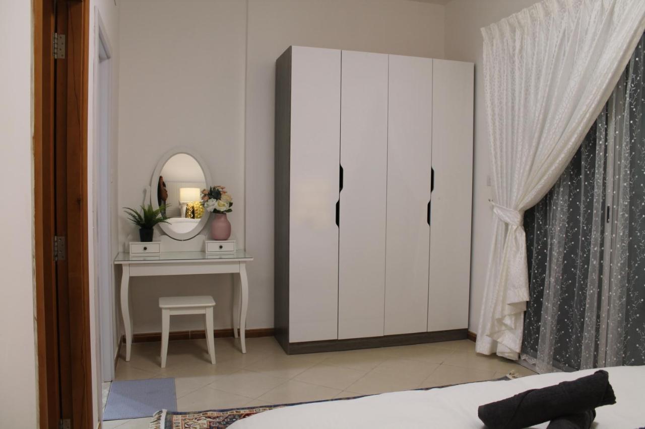 Newly Furnished Cozy 1 Bedroom Apartment Close To Jbr Beach And Metro Dubai Esterno foto